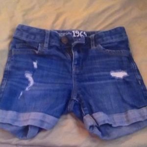 Girl gap shorts